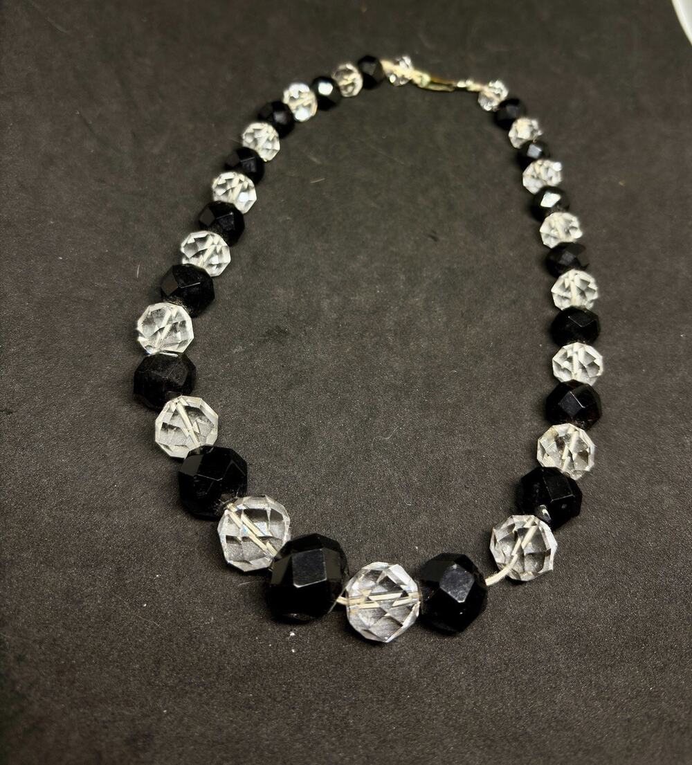 Vintage Faceted Crystal Graduated Necklace Art Deco Clear & Black Chocker